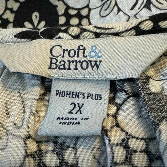 Croft &‎ Barrow 2X Shirt Top Black Brown Floral Sleeveless Keyhole Round Neck - Picture 5 of 7